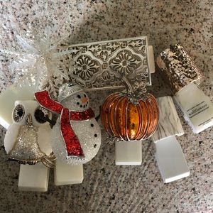 Bath & Body Works wallflower plug-ins